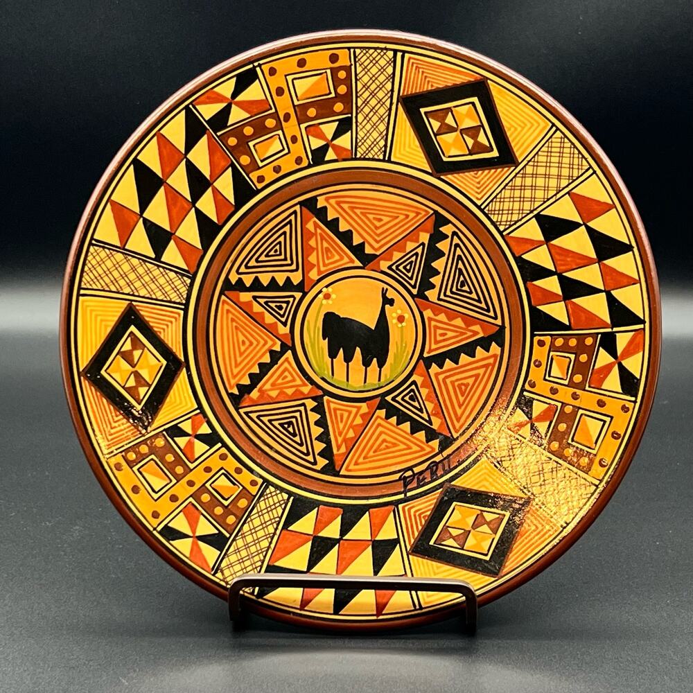 Vintage Handmade Cusco Peru Alpaca Pottery Plate 8.5” Wall Hanging Art Decor